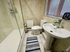 Photo 1- click for photo gallery